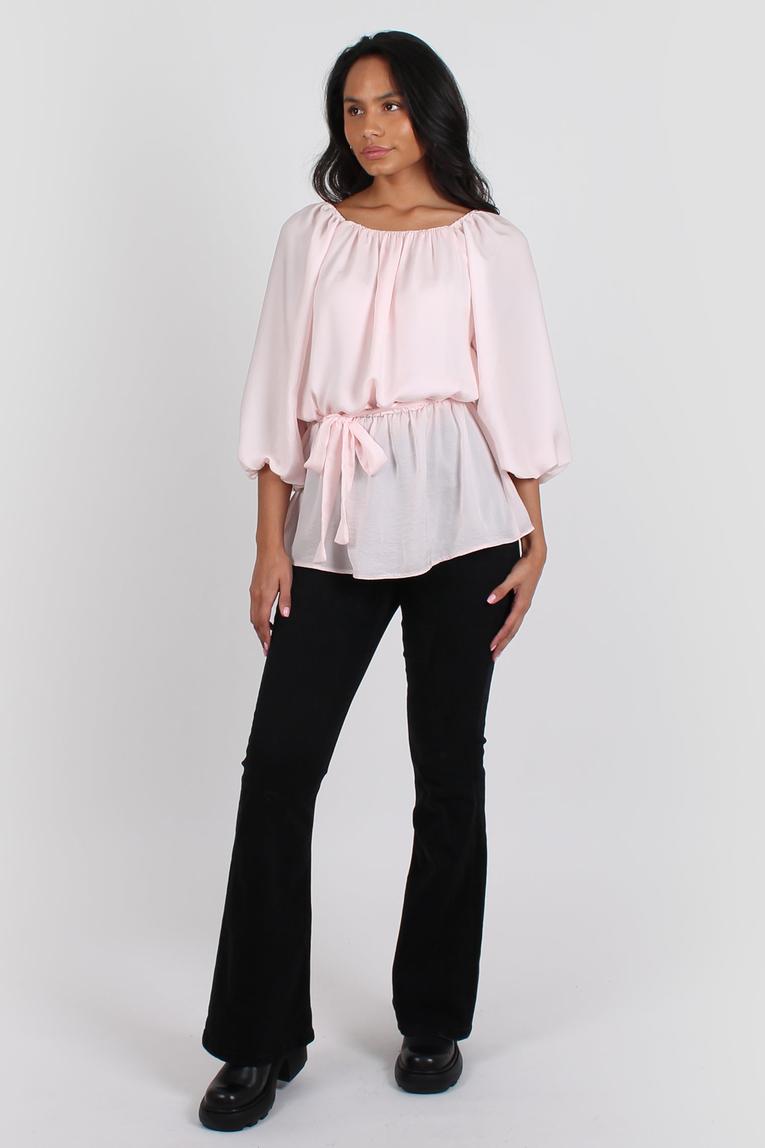 Mara top pale pink satin – Bullet Fashion